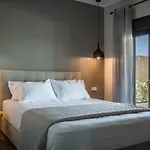 Onar - Luxury ארגוסטולי
